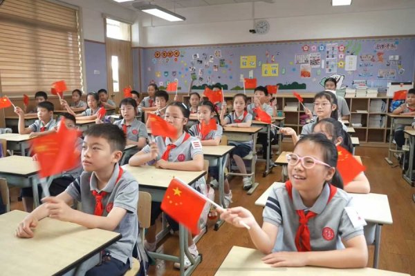 悦来网 九三盛大阅兵，让家国情怀走进孩子们的心灵